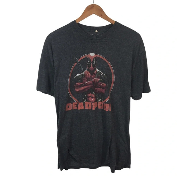 TS324 Marvel Movies Deadpool Comic Book Shirt XL - Picture 1 of 3
